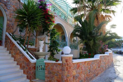 Hotel Summer Dream Камари Экстерьер фото